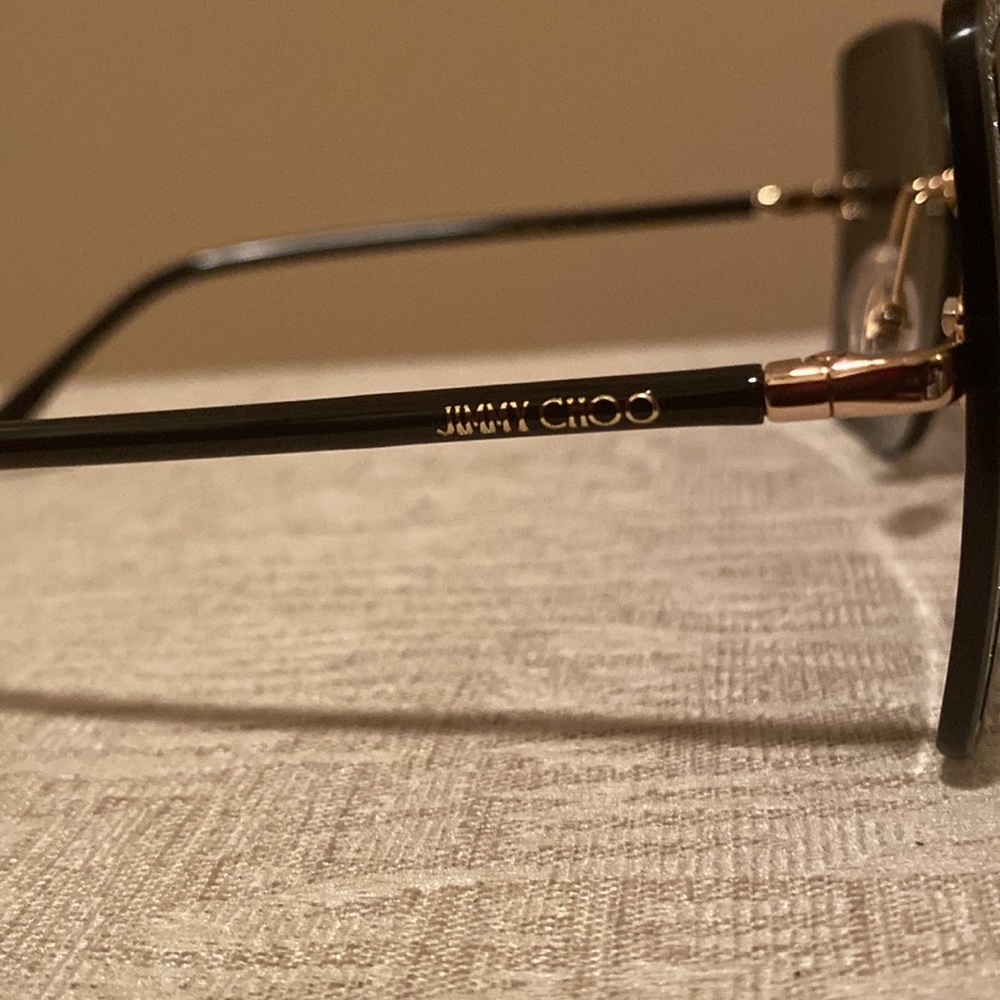 Sunglasses - Picture 5 of 6